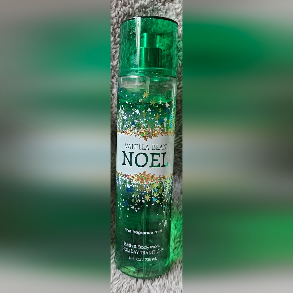 Bath & Body Works Vanilla Bean Noel Green Fragrance Mist New